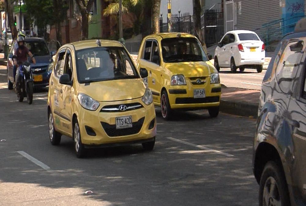 Vuelve el pico y placa para taxis a partir del 16 de febrero