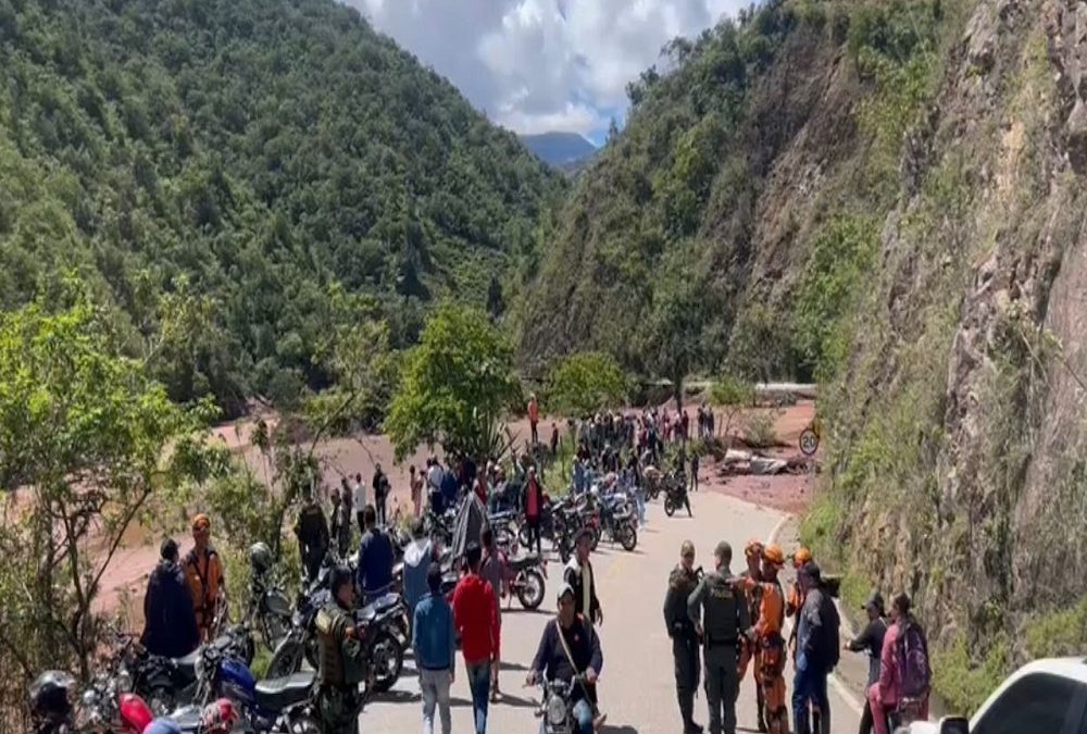 Avalancha afectó 80 viviendas y colapsó la vía Sardinata – Ocaña