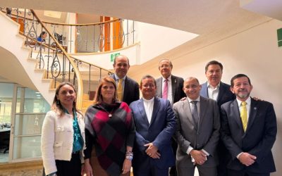 Universidades llaman a candidatos presidenciales a fortalecer la educación superior
