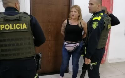 Condenan a mujer por crimen de policía que pidió respeto en un bar