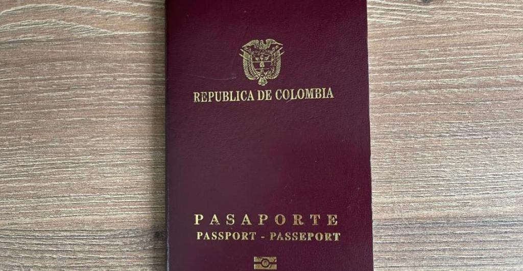 Producción de pasaportes en Colombia será en alianza con Portugal y Francia