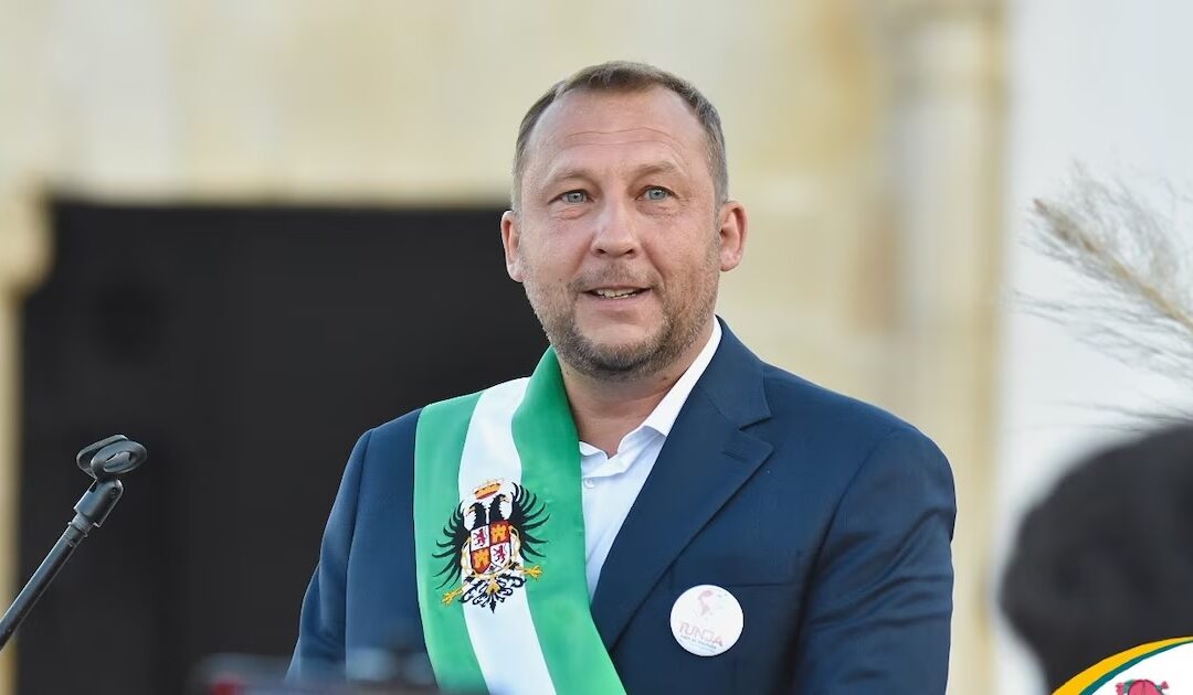 ¡Golpe político en Tunja! Procuraduría destituye al alcalde Mikhail Krasnov