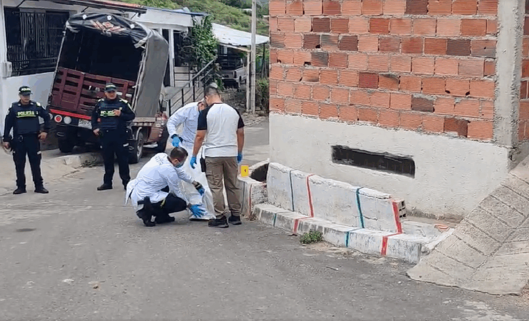 Macabro hallazgo: encuentran cabeza humana dentro de un termo