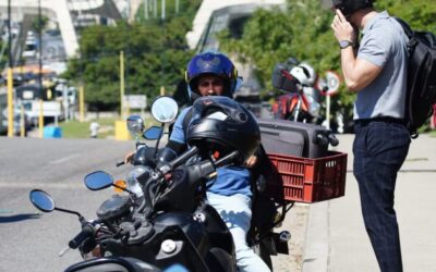 ¡Alerta! Mujer denuncia intoxicación tras usar casco manipulado en moto por app