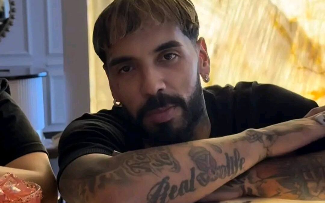 ¿Qué le pasó a Anuel AA? Su nueva apariencia preocupa a seguidores