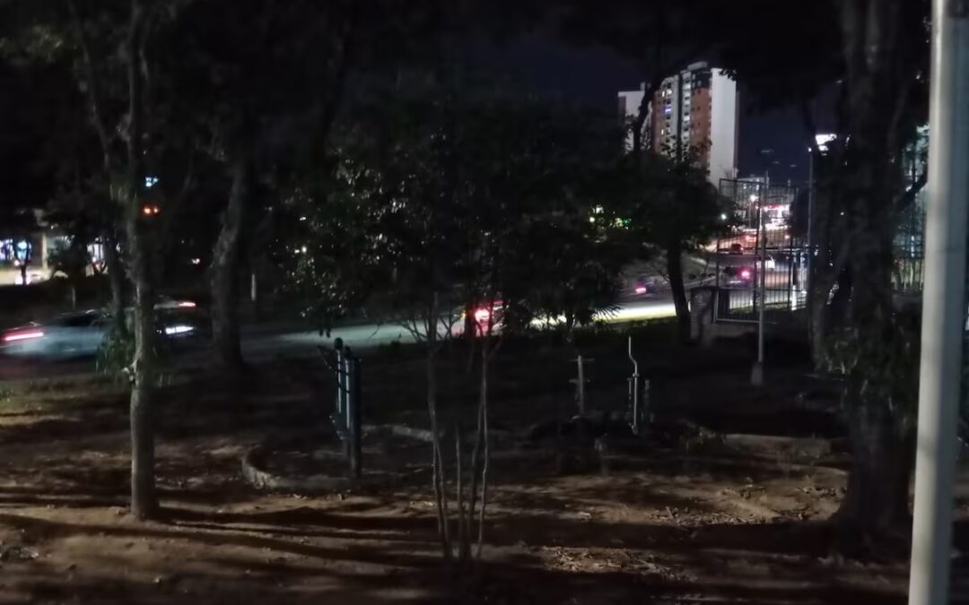 Bumangueses denuncian deficiencias en el alumbrado público