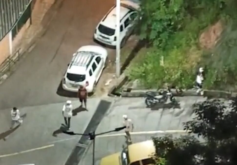 Zafiro: vivir con miedo