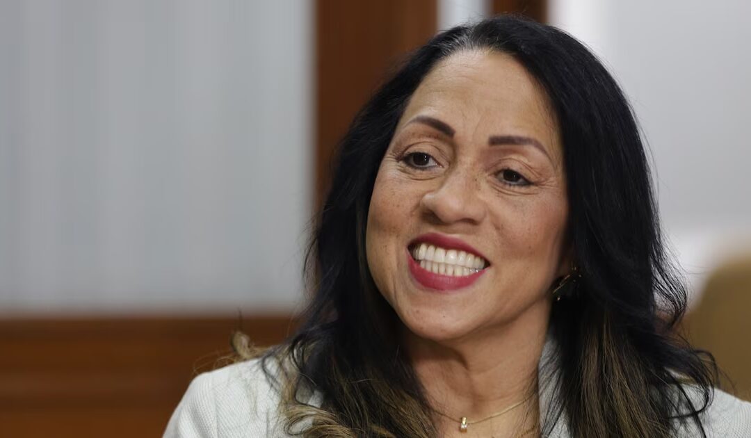 Marelen Castillo queda fuera de la contienda al Senado tras fallo del CNE