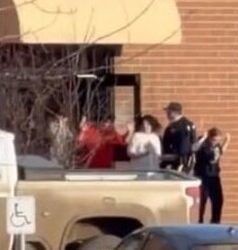 Tiroteo en escuela de Canadá dejó al menos 10 muertos