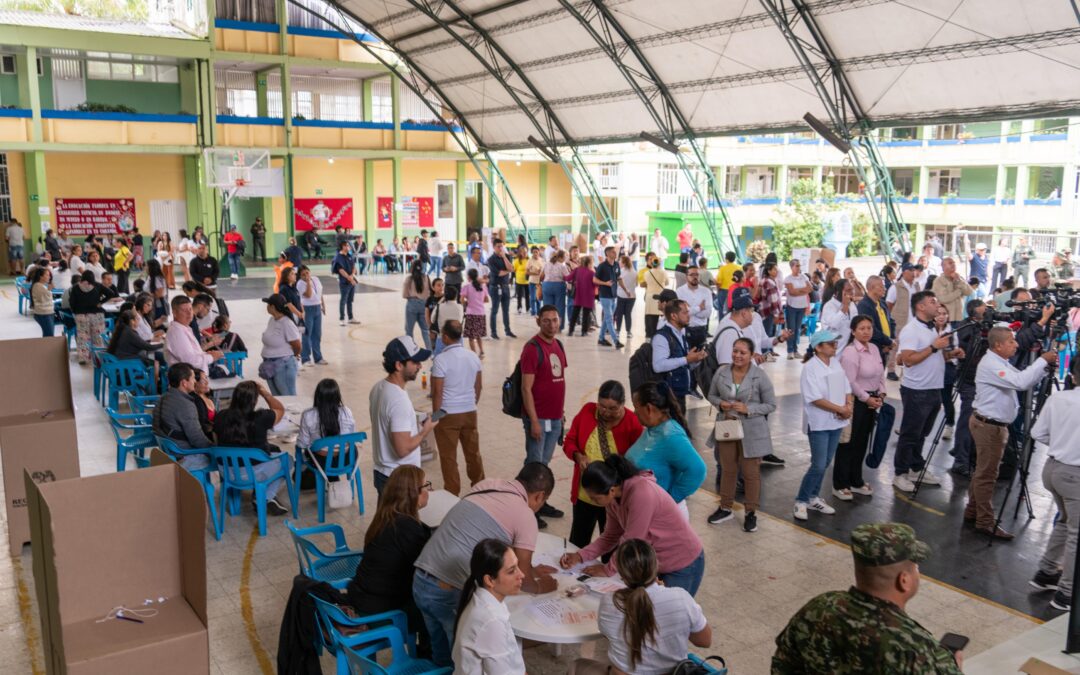 Escrutinio departamental en Santander supera el 50 % de municipios revisados