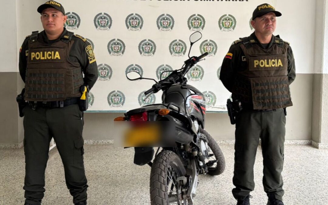 Policía recupera motocicleta con reporte de hurto en Cimitarra, Santander
