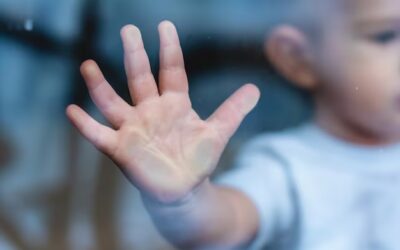 Dolorosa tragedia: bebé murió tras ingerir uña postiza en su vivienda