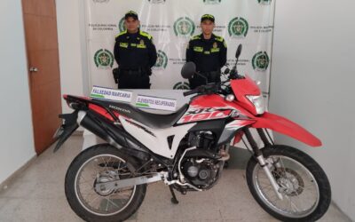 Recuperan motocicleta con antecedentes por falsedad marcaria en Bucaramanga