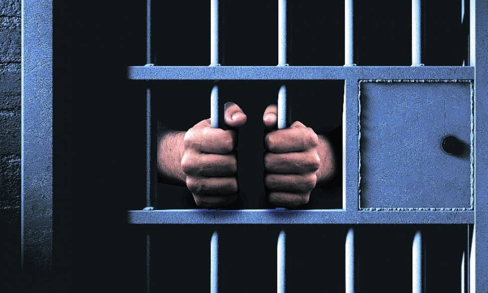 18 años de prisión tras admitir brutal homicidio en Santander