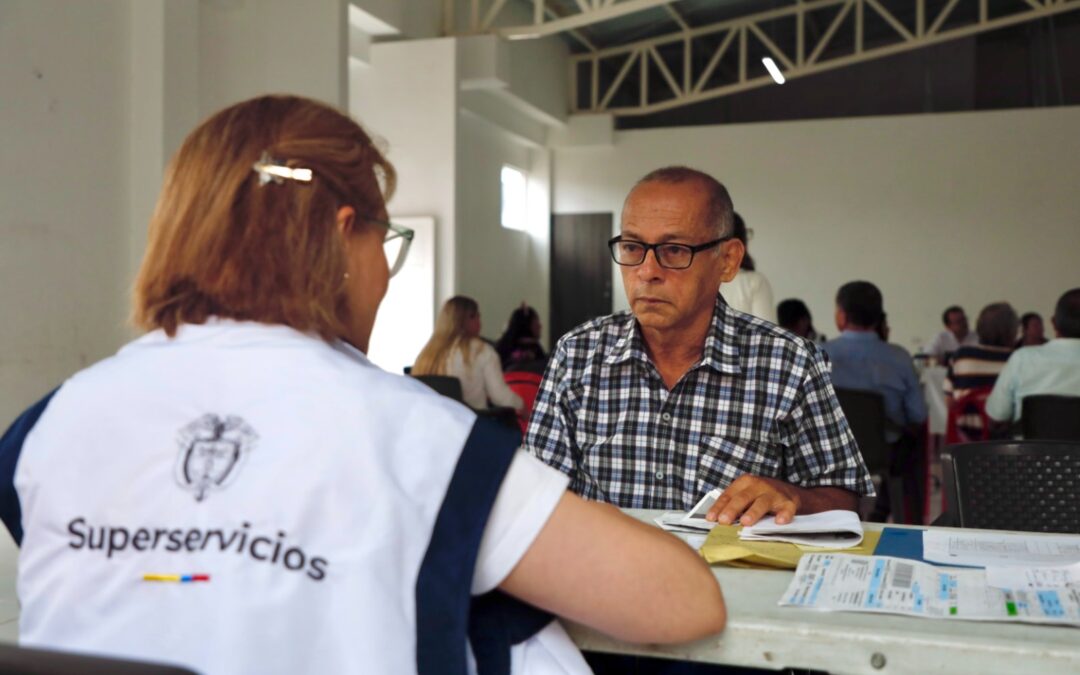 Protección y transparencia: así cambiarán las reglas para usuarios de servicios públicos