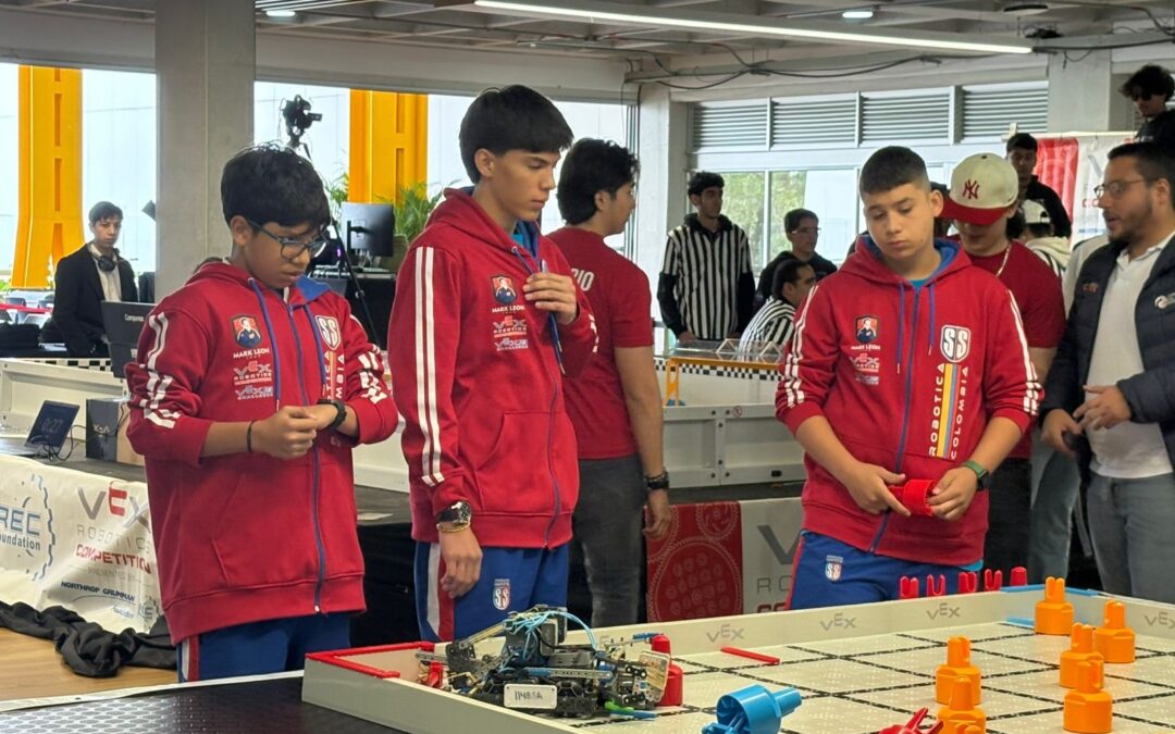 Jóvenes de Santander brillan en robótica y ahora necesitan ayuda para llegar a EE. UU.