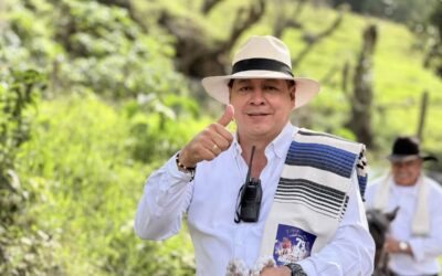 Sin título ni tarjeta: el error que dejó suspendido al alcalde de Suratá