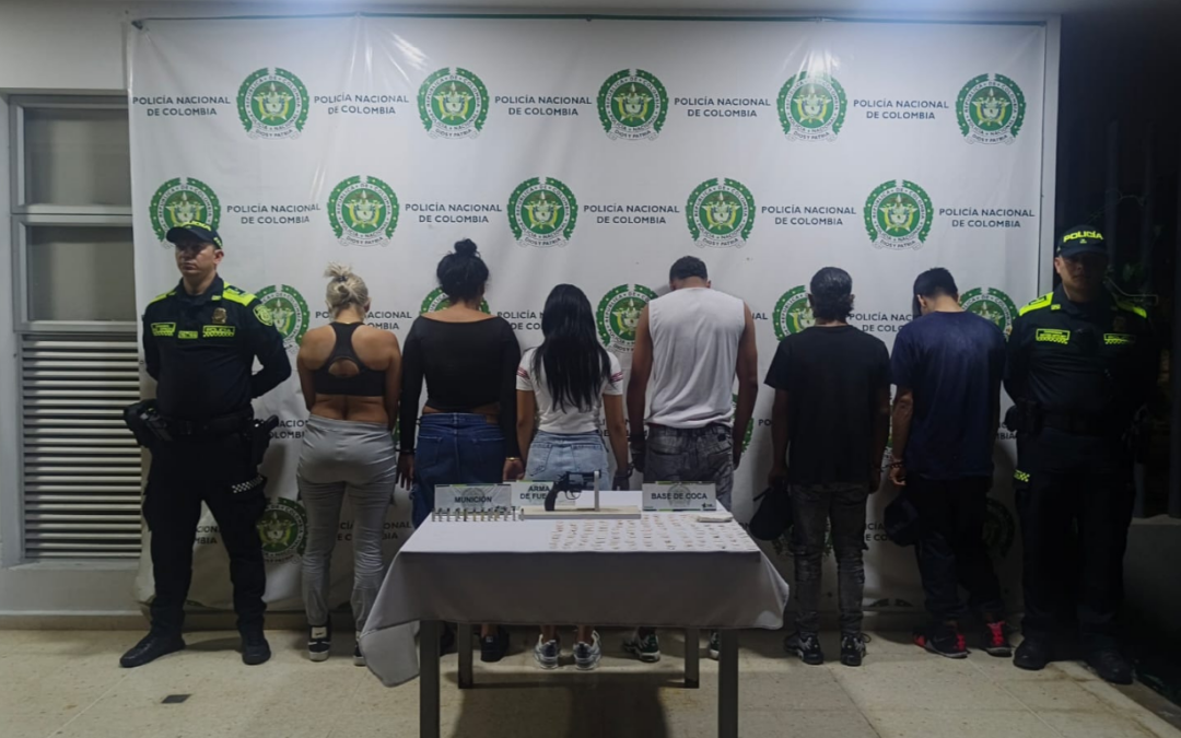 En “Luz de Salvación” se apagó la calma: hallaron armas, estupefacientes y capturaron un menor de 17 años