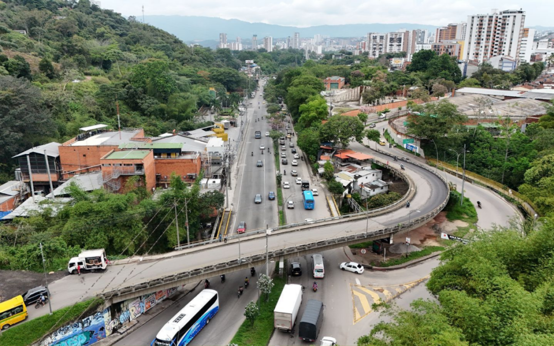 Anuncian contraflujo en autopista Floridablanca–Piedecuesta por obras del tercer carril