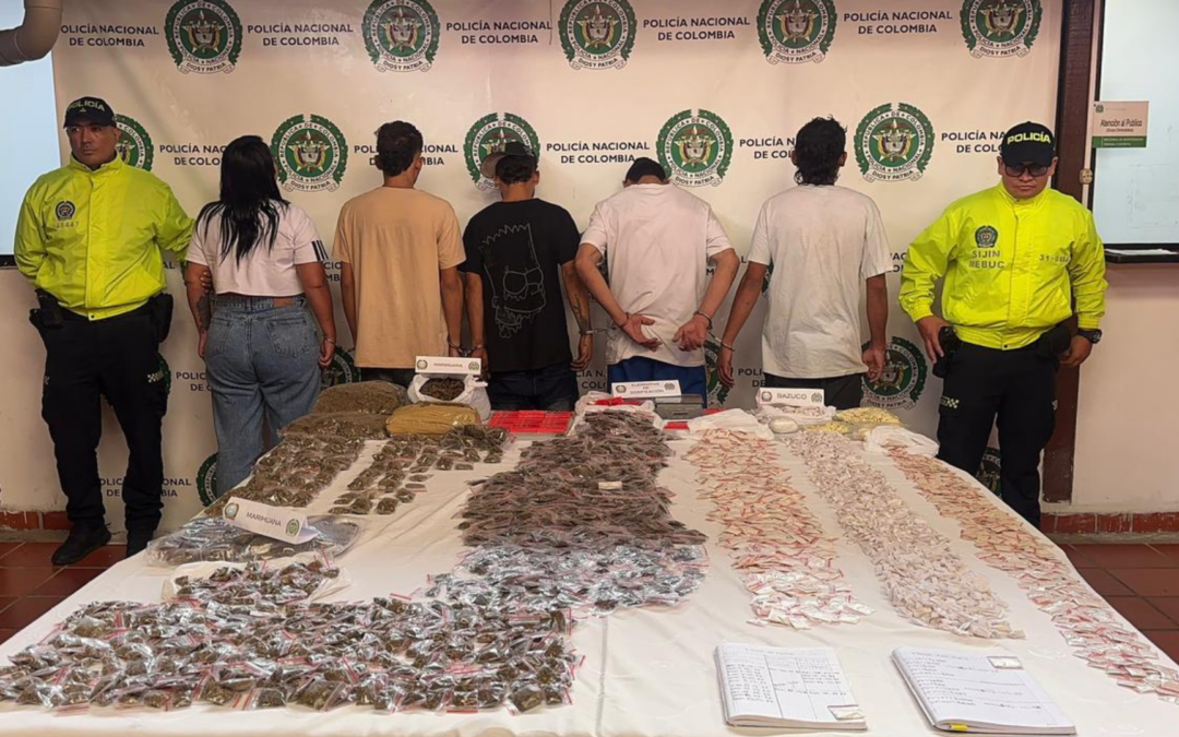 Golpe a “Los del Sur”: cinco capturados y miles de dosis de droga incautadas