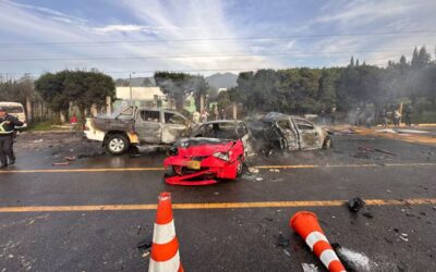 Caos y dolor en la vía Zipaquirá – Ubaté: accidente múltiple terminó en incendio y muertes