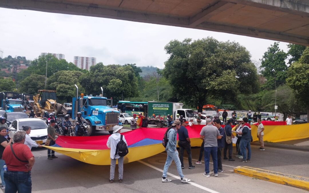 Santander en paro: protestas afectan la movilidad en varios corredores