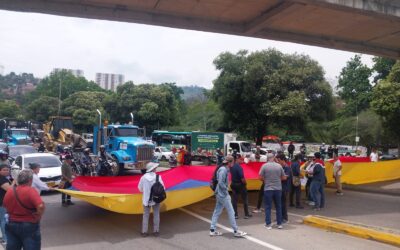 Santander en paro: protestas afectan la movilidad en varios corredores