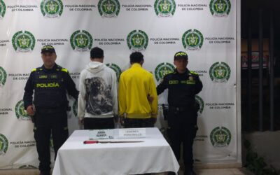 Cayeron seis jóvenes tras violenta riña en Provenza: uno resultó apuñalado