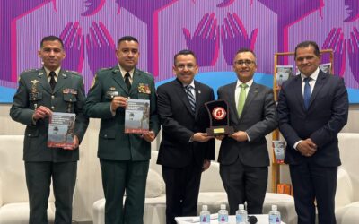 Ejército y Universidad de La Salle presentan libro sobre liderazgo transformacional militar