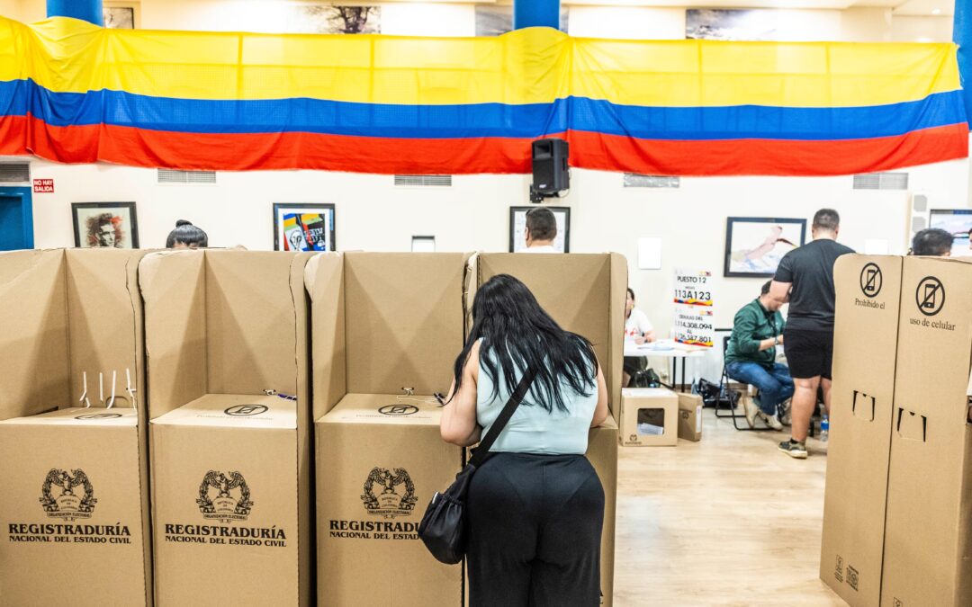 ¿Ya sabe dónde votar? Así arrancó la jornada electoral que definirá el futuro de Colombia