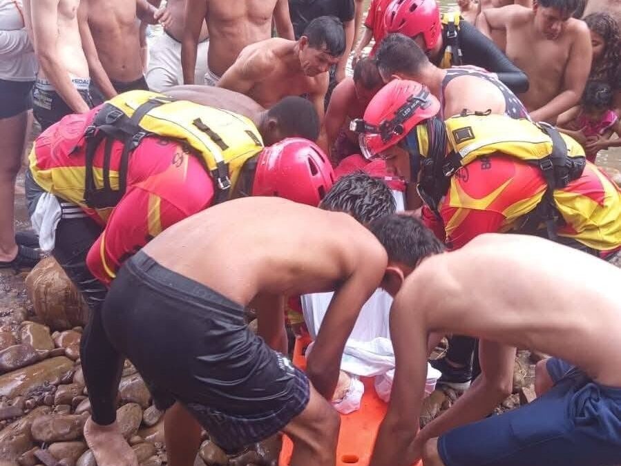 Tragedia en el agua: Las corrientes succionaron la vida de dos menores en Santander