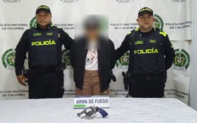 Alias “La Chata” corrió para escapar, pero un detalle la delató en Bucaramanga