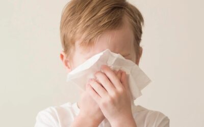 Cambios de temperatura y viajes: la combinación que amenaza la salud de las familias