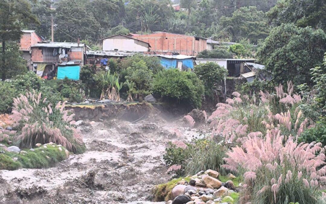Lluvias extremas golpean Santander: tres municipios enfrentan inundaciones y aislamiento