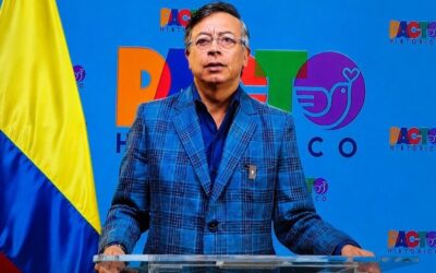 “Un desastre”: Petro arremetió contra el Gobierno por la respuesta al terremoto