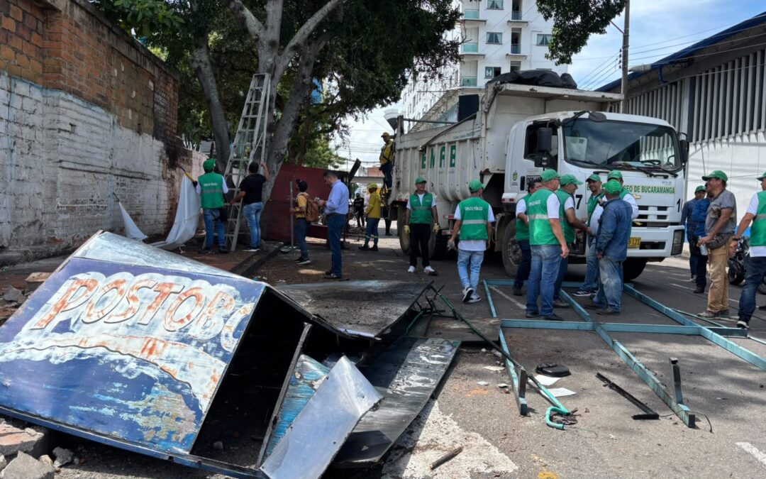 Video | «Nos sacaron sin previo aviso»: El clamor de los comerciantes tras demolición de casetas en Sanandresito La Isla