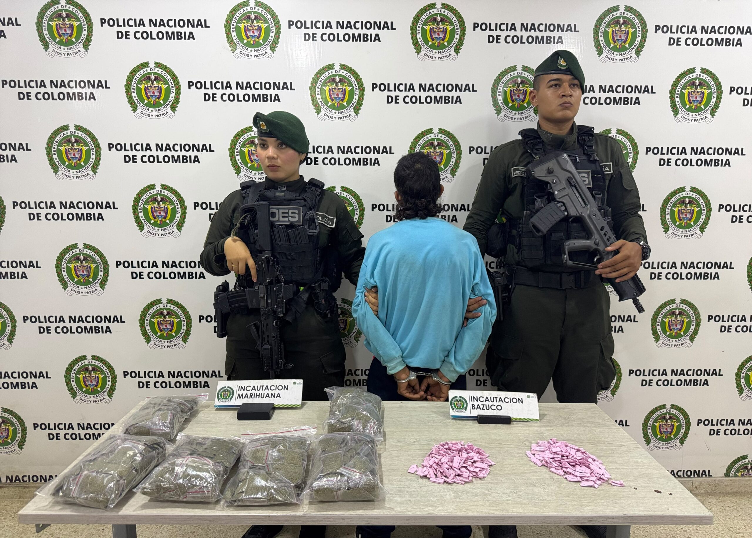Cae jíbaro en Floridablanca con más de 1.000 dosis de marihuana y bazuco