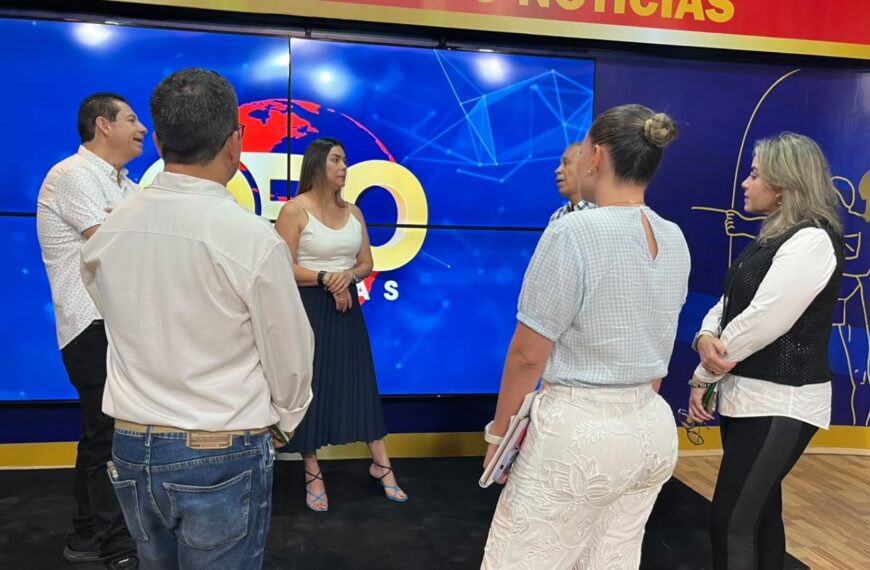 Oro Noticias estrena nueva imagen y reafirma su historia junto a canal TRO