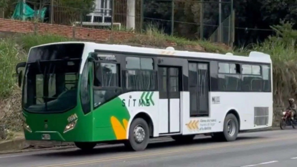 Aumenta número de usuarios de Metrolínea