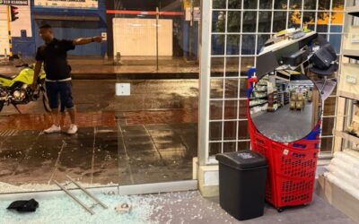 Insólito: Dos robos en menos de 15 días en Punto Amarelo en Bucaramanga